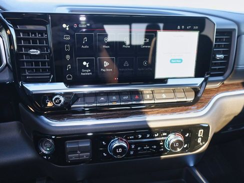 New 2026 GMC Sierra 1500 Elevation image 14