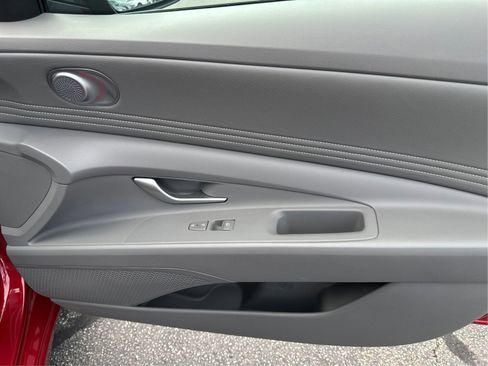 Certified 2023 Hyundai Elantra SEL w/ Convenience Package FWD image 21
