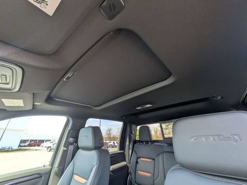 New 2026 GMC Sierra 3500 AT4 w/ AT4 Premium Plus Package AWD/4WD image 27