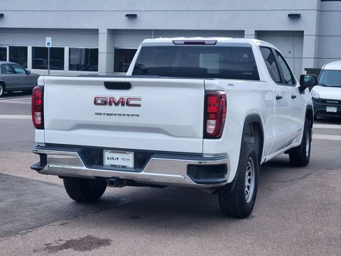 Used 2022 GMC Sierra 1500 Pro w/ Pro Value Package AWD/4WD image 5