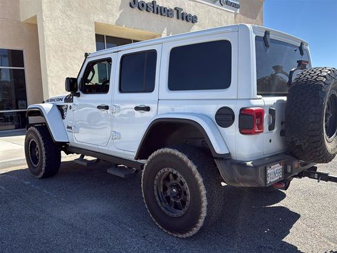 Used 2019 Jeep Wrangler Unlimited Rubicon AWD/4WD image 7