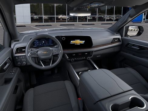 New 2026 Chevrolet Tahoe LS image 15