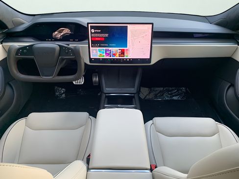 Used 2023 Tesla Model S Plaid AWD/4WD image 31