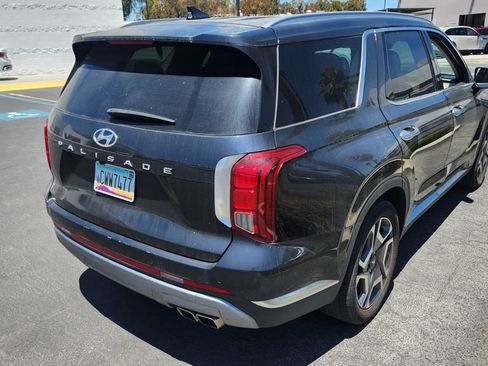 Used 2024 Hyundai Palisade Limited FWD image 7