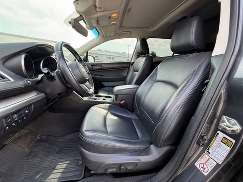 Used 2019 Subaru Outback 2.5i Limited w/ Protection Package #1 AWD/4WD image 12