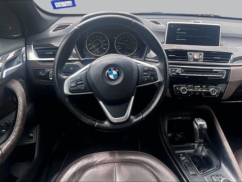 Used 2018 BMW X1 sDrive28i w/ Premium Package FWD image 5