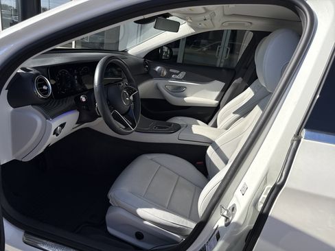Used 2022 Mercedes-Benz E 450 4MATIC Sedan image 10