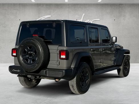 Used 2018 Jeep Wrangler Unlimited Sport image 16
