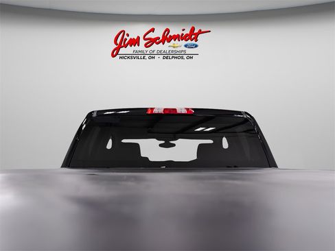 Used 2018 Chevrolet Silverado 1500 LT image 39