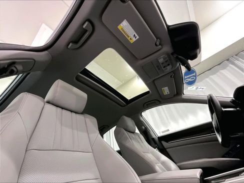 Used 2018 Honda Accord EX-L image 22