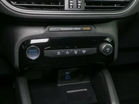Used 2023 Ford Escape Active w/ Tech Pack #1 AWD/4WD image 29