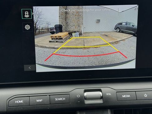 Used 2025 Kia K4 LX image 18