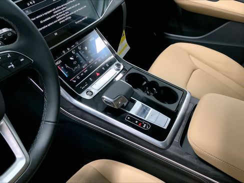 New 2025 Audi Q7 3.0T Premium Plus image 17