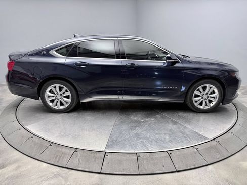 Used 2017 Chevrolet Impala LT w/ Leather Package FWD image 4