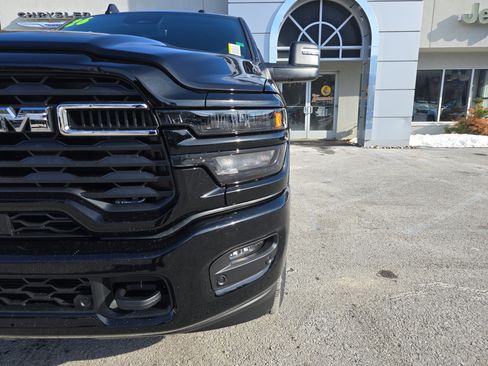 New 2026 RAM 3500 Big Horn AWD/4WD image 10