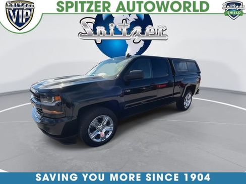 Used 2017 Chevrolet Silverado 1500 Custom w/ Custom Convenience Package image 4