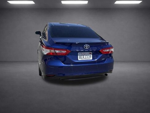 Used 2018 Toyota Camry LE FWD image 28