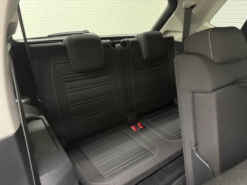 Used 2023 Volkswagen Tiguan S FWD image 18