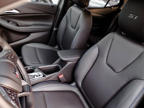 New 2026 Buick Encore GX Sport Touring w/ Comfort Package image 10