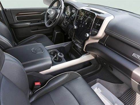 Used 2024 RAM 3500 Laramie w/ Protection Group image 33