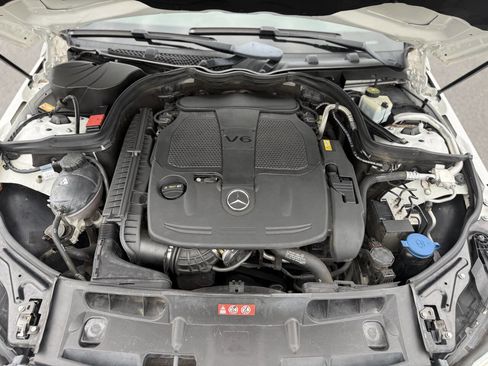 Used 2013 Mercedes-Benz C 300 4MATIC Sedan image 15