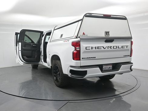Used 2022 Chevrolet Silverado 1500 Custom w/ LPO, Blackout Package AWD/4WD image 27
