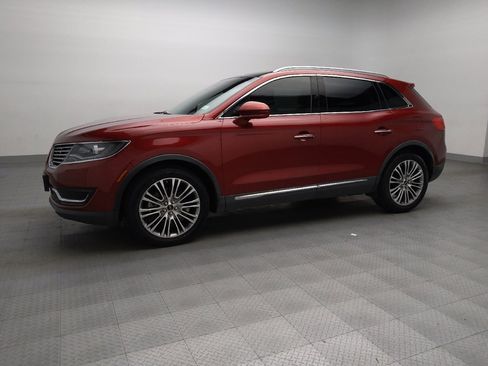 Used 2017 Lincoln MKX Reserve w/ Lincoln MKX Climate Package image 2