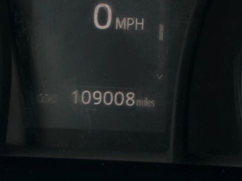 Used 2018 Toyota Camry SE w/ Convenience Package image 28