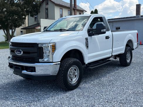 Used 2019 Ford F250 XL w/ XL Value Package AWD/4WD image 5