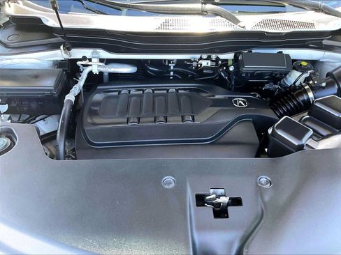 Used 2020 Acura MDX FWD image 13