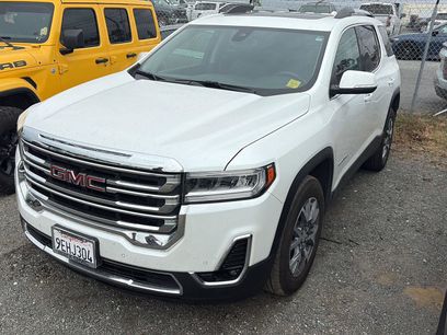 Used 2023 GMC Acadia SLT