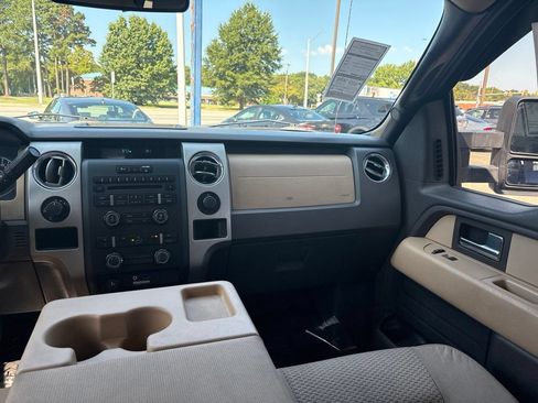 Used 2012 Ford F150 XLT w/ XLT Convenience Pkg AWD/4WD image 10