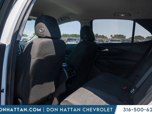 Used 2024 Chevrolet Equinox LT FWD image 24