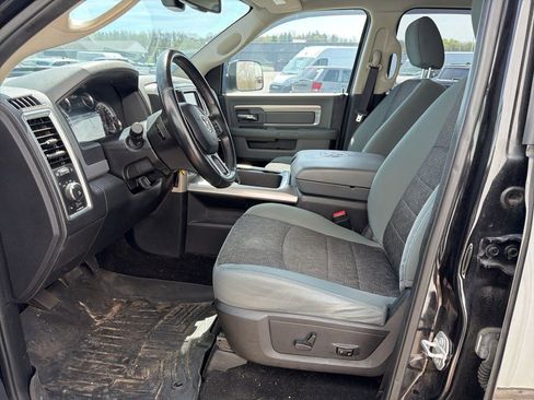 Used 2017 RAM 1500 Outdoorsman image 10