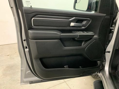 Used 2025 RAM 1500 Big Horn AWD/4WD image 6