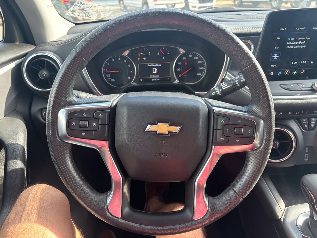 Used 2024 Chevrolet Blazer LT FWD image 13