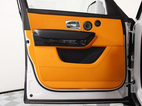 Certified 2024 Rolls-Royce Cullinan Black Badge image 11