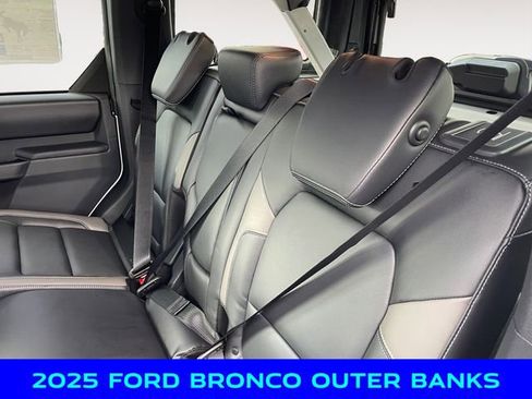 New 2025 Ford Bronco Outer Banks image 13