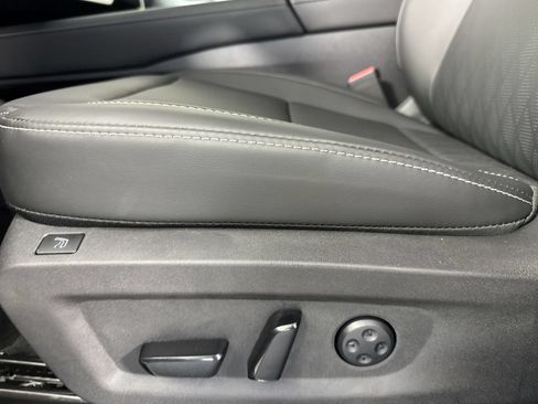 Used 2025 Nissan Murano Platinum w/ Cargo Package AWD/4WD image 22