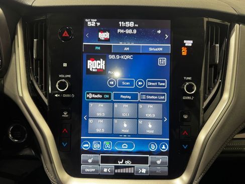 Used 2025 Subaru Outback Onyx Edition image 10