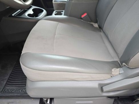 Used 2020 Nissan NV 2500 SV image 10