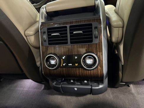 Used 2018 Land Rover Range Rover Sport HSE image 58