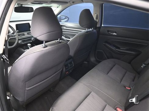 Used 2020 Nissan Altima 2.5 SV image 23