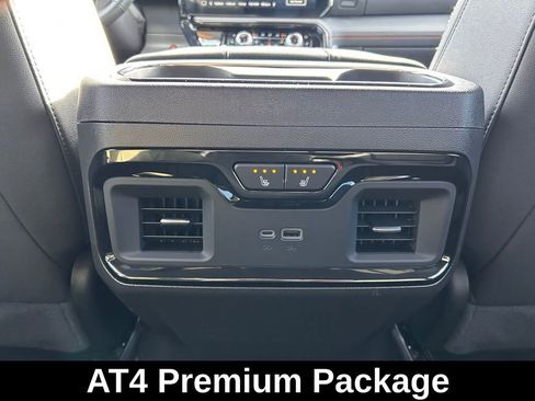 Used 2025 GMC Sierra 1500 AT4 w/ AT4 Premium Package image 19