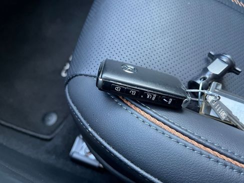 Used 2025 MAZDA CX-50 2.5 Hybrid w/ Premium Plus Pkg image 21