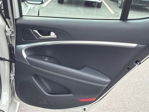 New 2026 Genesis G70 2.5T image 16