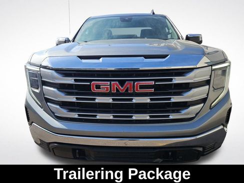 Used 2023 GMC Sierra 1500 SLE w/ Enhanced Capability Package AWD/4WD image 9