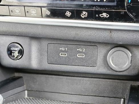 Certified 2024 Nissan Rogue SV FWD image 25