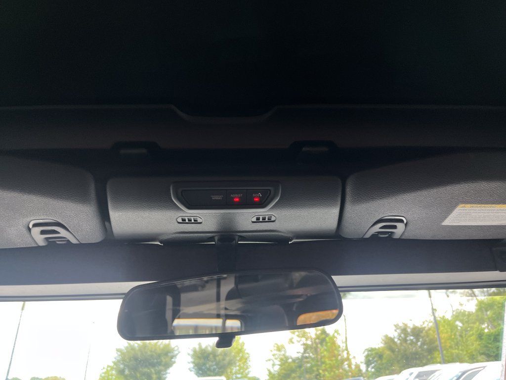 Used 2022 Jeep Gladiator Sport AWD/4WD image 45