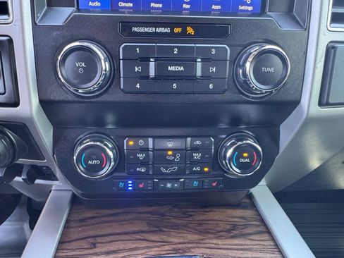 Used 2020 Ford F150 Lariat AWD/4WD image 27